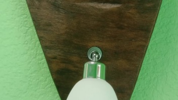 HMTRI 1x14 koka  sienas  lampa ar G9 patronu,vadu,slēdzi,kontakdakšu