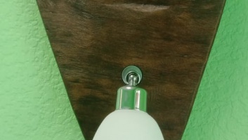 HMTRI 1x14 koka  sienas  lampa ar G9 patronu,vadu,slēdzi,kontakdakšu
