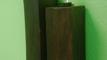 HM2x14 koka  sienas  lampa  ar 2xE14 oatronu  vadu  slēdzi  kontaktdakšu