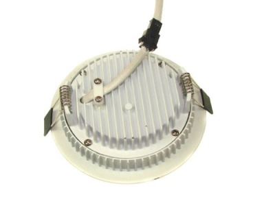 LED  iebūvējamais  gaismeklis  LEO  8W  silti  balts , auksti  balts