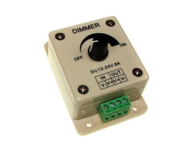 Manuālais  LED  dimmeris  8A