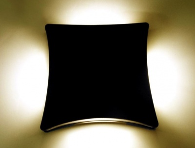 Elkim  4W  WW  LED  fasādes  gaismeklis , melns , IP54